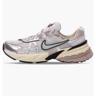Мужские кроссовки Nike V2K Run FD0736-100