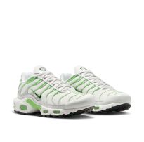 Кроссовки Nike Air Max Plus DZ3671-001_image_4