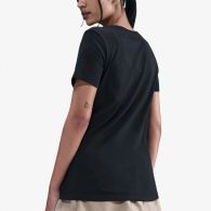 Женская футболка Nike Sportswear DZ4682-010