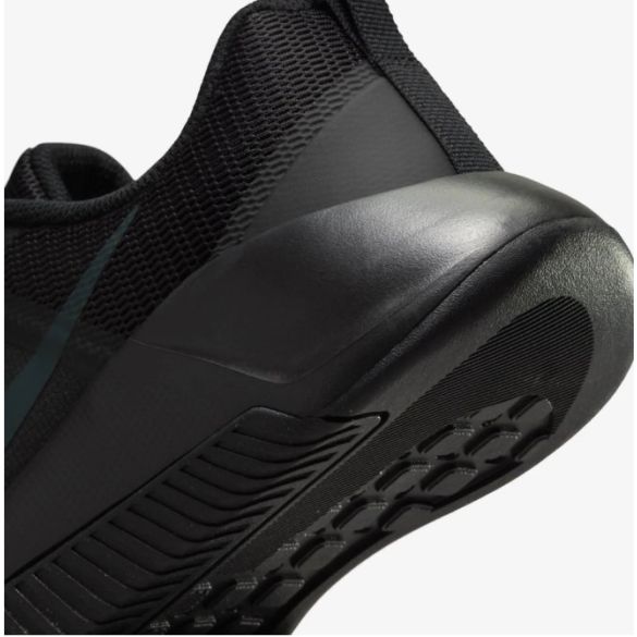Чоловічі кросівки Nike M Mc Trainer 3 FQ1831-003_image_5