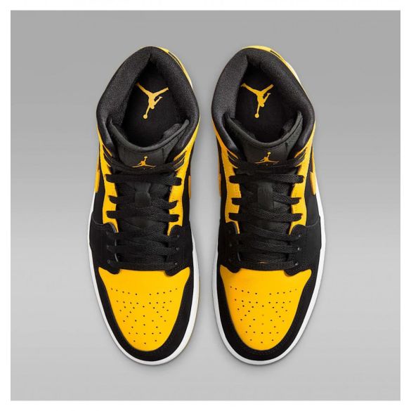 Кросівки чоловічі Air Jordan 1 Mid Se HJ6654-071_image_6