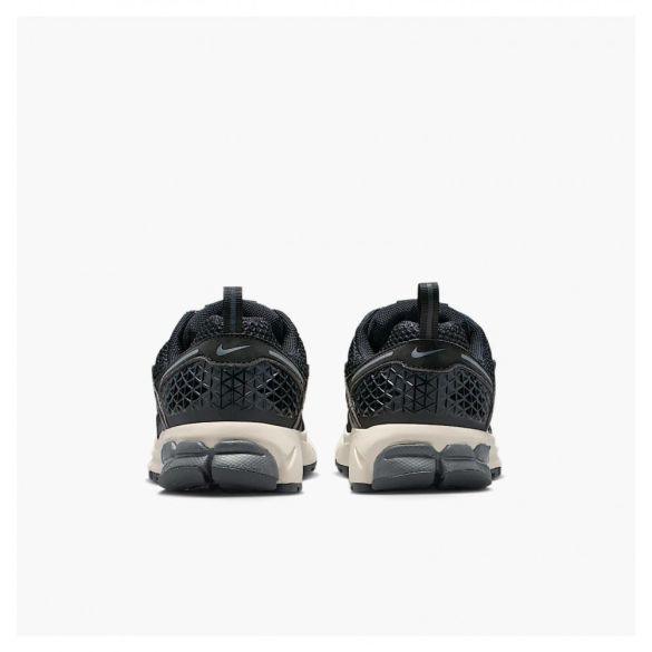 Кросівки Nike Vomero 5 IB5853-001_image_8