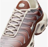 Женские кроссовки Nike Wmns Air Max Plus Dark Pony II7637-200_image_4