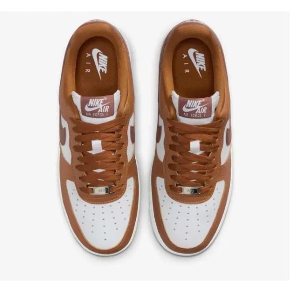 Кросівки жіночі Nike Air Force 1 07 IM6364-200_image_2