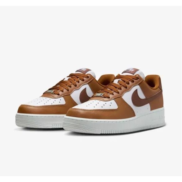 Кросівки жіночі Nike Air Force 1 07 IM6364-200_image_4