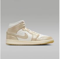 Кросівки жіночі Air Jordan 1 Mid Se HV5159-100_image_36