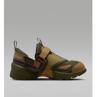 Жіночі кросівки Jordan Trunner LX IO4190-300