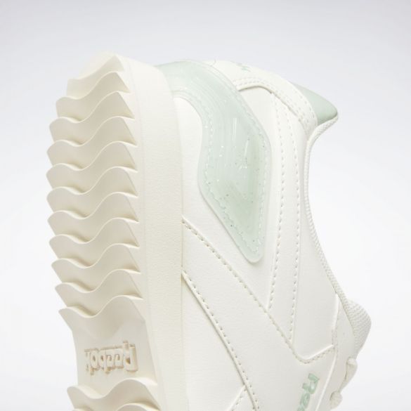 Жіночі кросівки Reebok Classic Leather GW5136_image_3