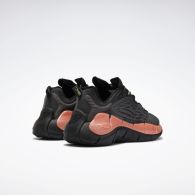 Кросівки чоловічі Reebok Zig Kinetica FX9349