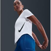 Жіноча футболка NIKE W NK TEMPO SWSH HBR DF SS TOP_image_13