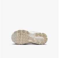 Дитячі кросівки NIKE VOMERO 5 LACE (PS)_image_31