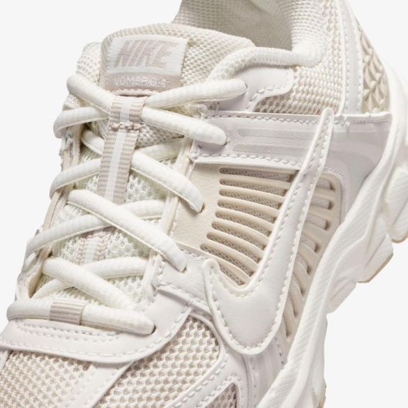 Дитячі кросівки NIKE VOMERO 5 LACE (PS)_image_7