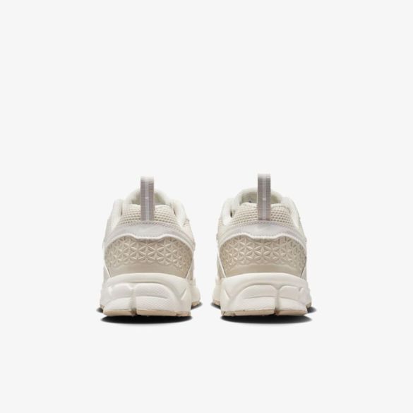 Дитячі кросівки NIKE VOMERO 5 LACE (PS)_image_6