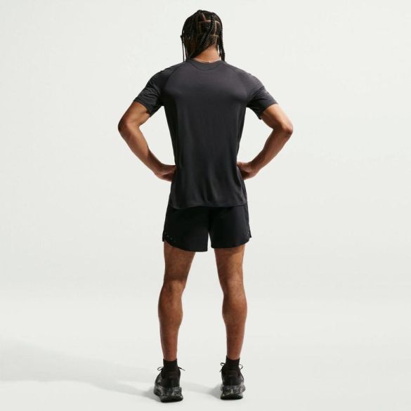 Чоловіча футболка NIKE M NK DFADV STRIDE NVLTY SS TOP_image_5