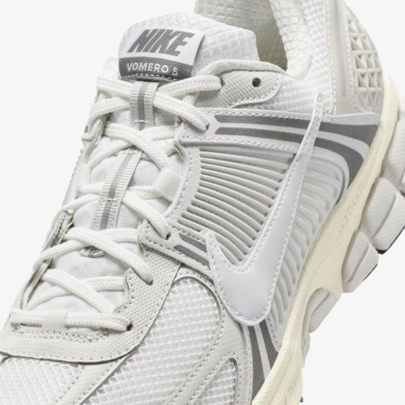 Чоловічі кросівки NIKE ZOOM VOMERO 5_image_7