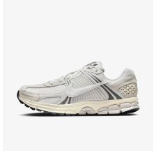 Мужские кроссовки NIKE ZOOM VOMERO 5