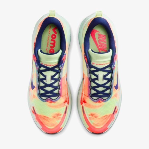 Мужские кроссовки NIKE VOMERO PLUS BARELY VOLT_image_4