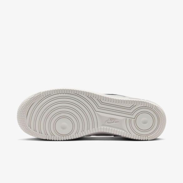 Женские кроссовки NIKE WMNS AIR FORCE 1 '07_image_8