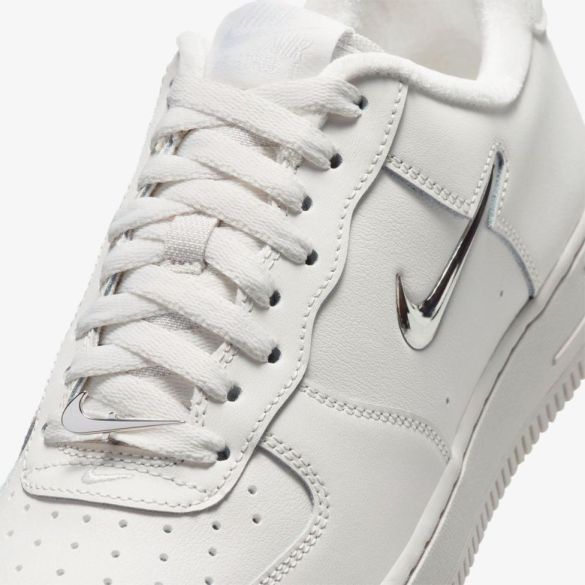Женские кроссовки NIKE WMNS AIR FORCE 1 '07_image_7