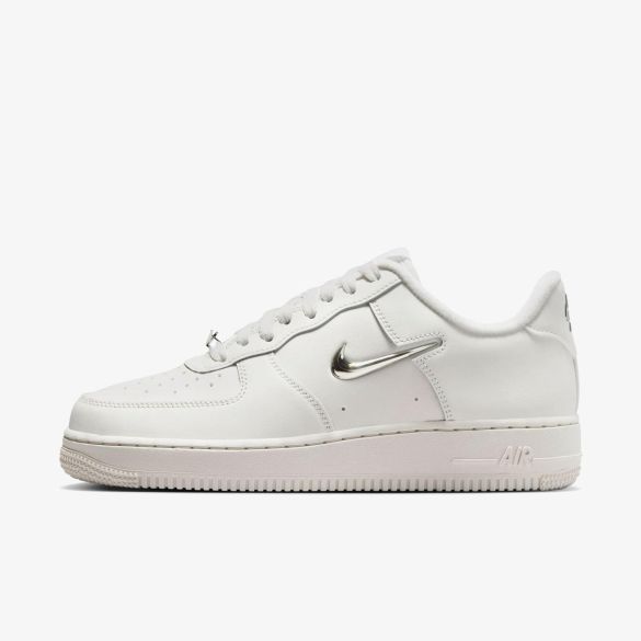 Женские кроссовки NIKE WMNS AIR FORCE 1 '07_image_8