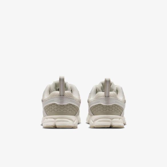 Дитячі кросівки NIKE VOMERO 5 LACE (TD)_image_6