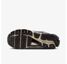 Мужские кроссовки NIKE ZOOM VOMERO 5