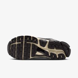 Чоловічі кросівки NIKE ZOOM VOMERO 5_image_8