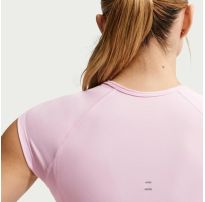 Женская футболка NIKE W NK TEMPO SWOOSH RUN DF SS_image_10