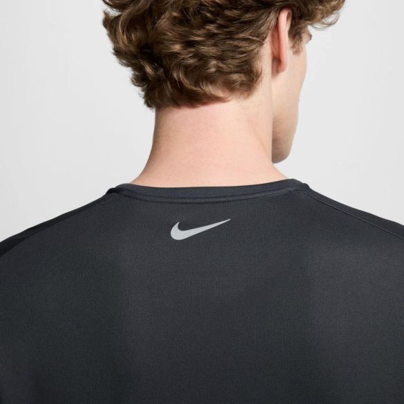 Мужская футболка NIKE DRI-FIT MILER FLASH_image_5