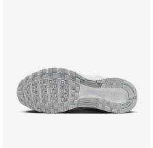 Жіночі кросівки NIKE WMNS P-6000