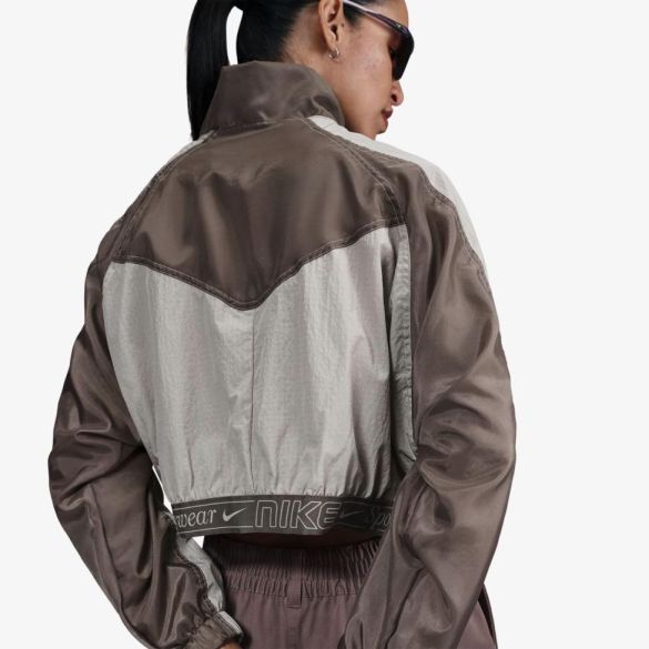 Женская ветровка NIKE W NSW JKT WVN STREET GLS_image_2