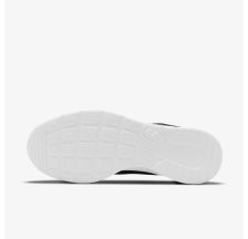 Женские кроссовки NIKE WMNS TANJUN