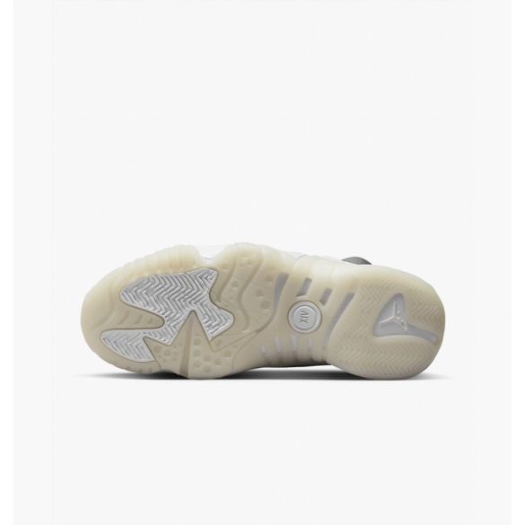 Кросівки Jordan Jumpman Two Trey DR9631-002_image_3